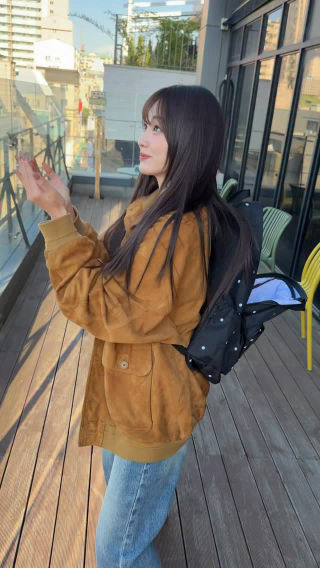 데뷔 10주년에 해보는 내 첫 챌린지...🧸🤎
 
 #붐샤카라카